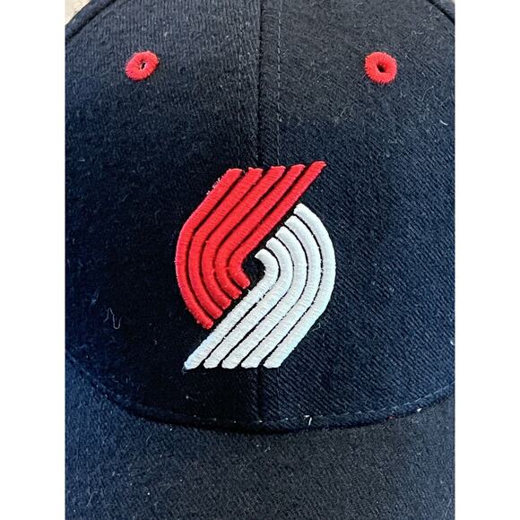 Vtg 90s Nike Team Black NBA Portland Trail Blazers Strapback Hat 100% Wool Cap - Picture 3 of 10